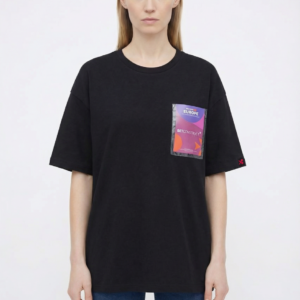 Oversized T-shirt with clear pocket